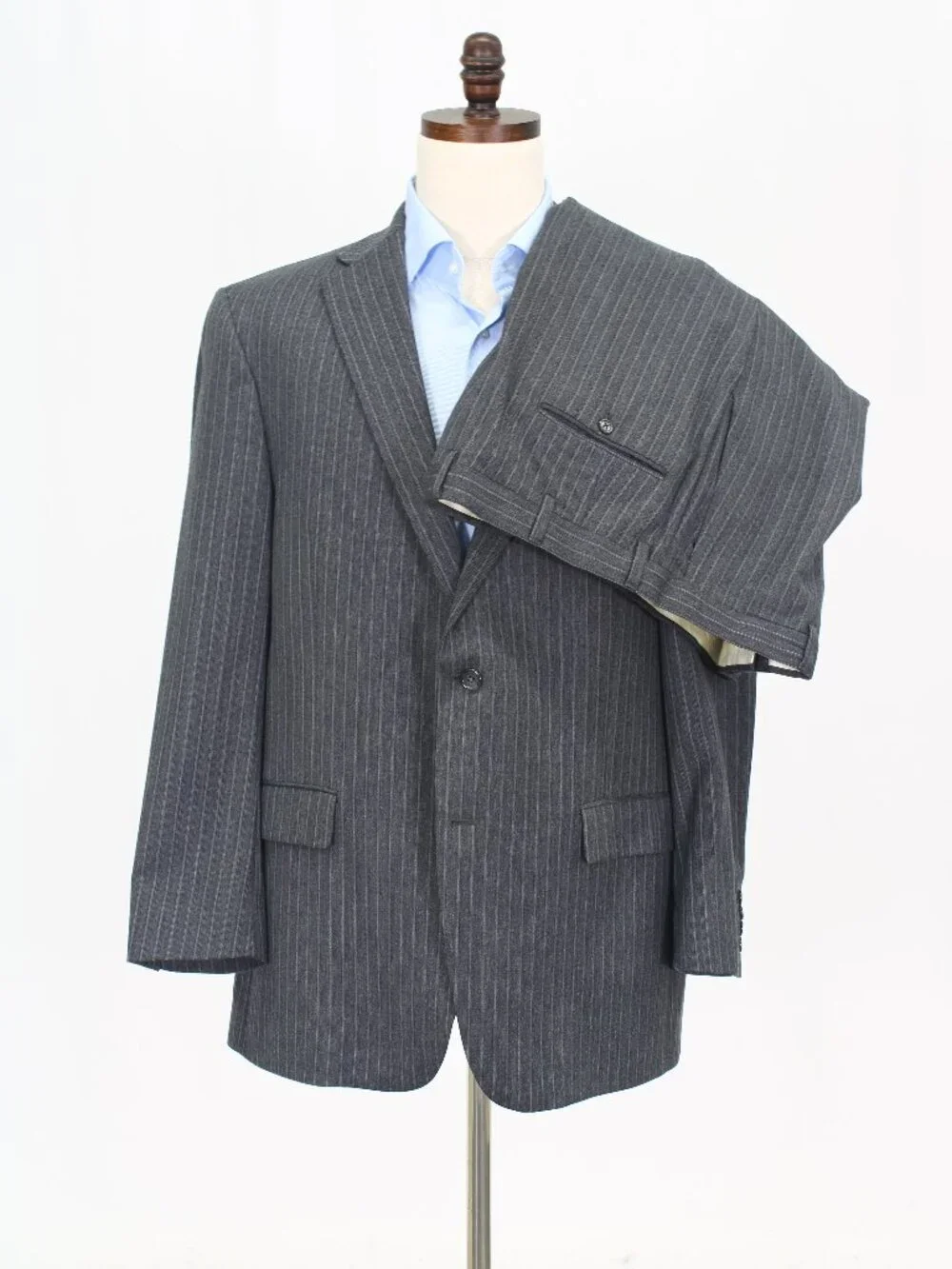 Hart Schaffner Marx Union Made 46R 40x29 Gray Full Suit 2-Button Stripe R949